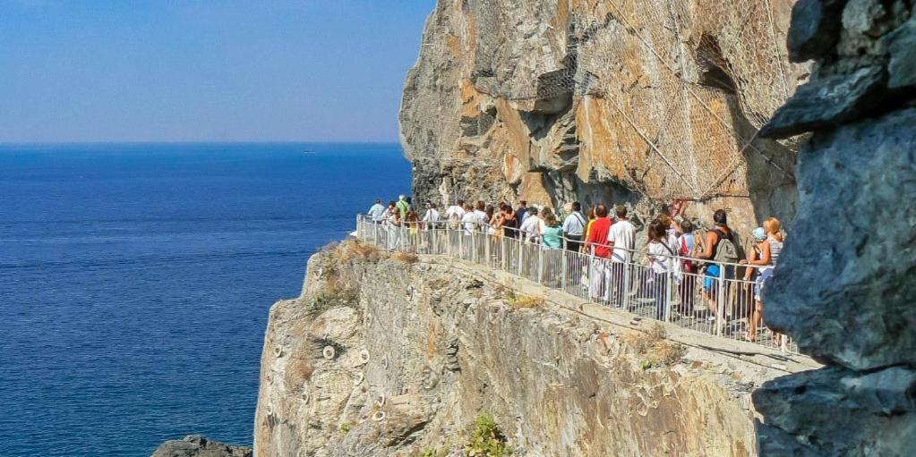 Апартаменты Il Poggiolo Di Rio Риомаджиоре Экстерьер фото